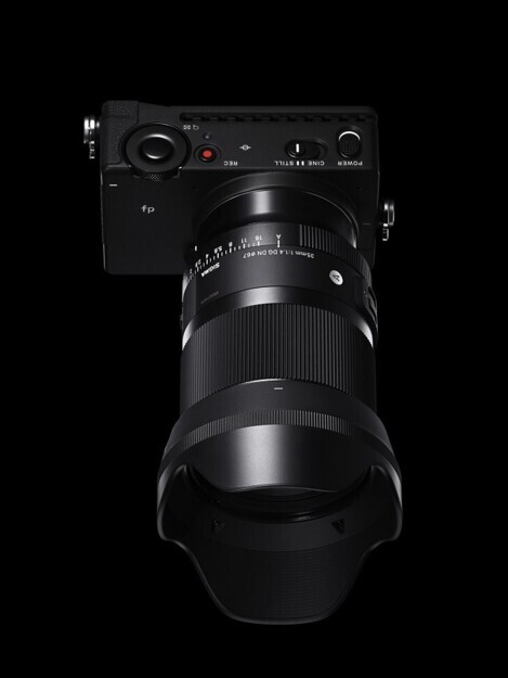 Объектив Sigma AF 35mm f/1.4 DG DN Art Sony E