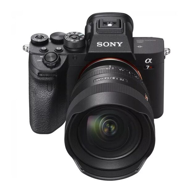 Объектив Sony FE 14mm f/1.8 GM (SEL14F18GM)