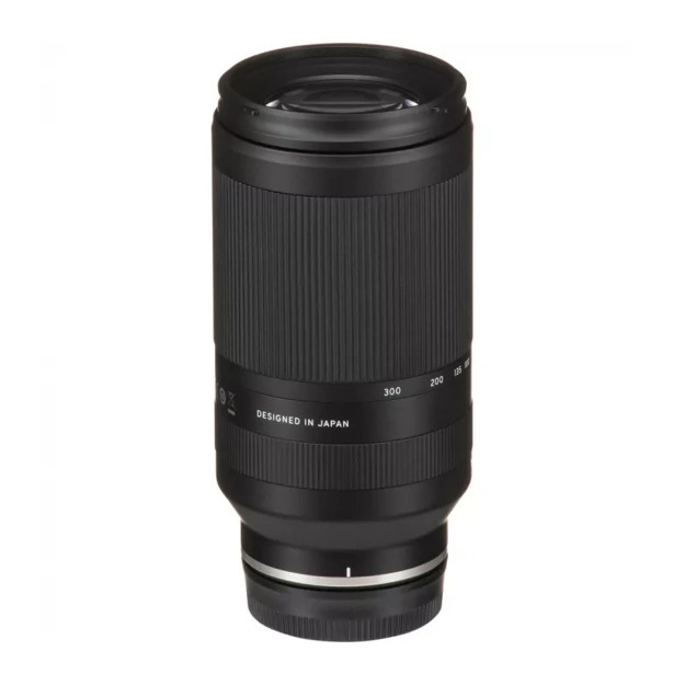Объектив Tamron 70-300mm F/4.5-6.3 Di III RXD Sony E