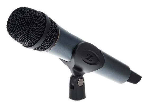 Радиосистема с ручным микрофоном Sennheiser XSW 2-865 B-Band Vocal Set