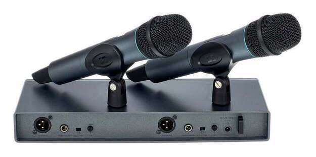 Радиосистема с ручным микрофоном Sennheiser XSW 1-825 Dual B-Band Vocal