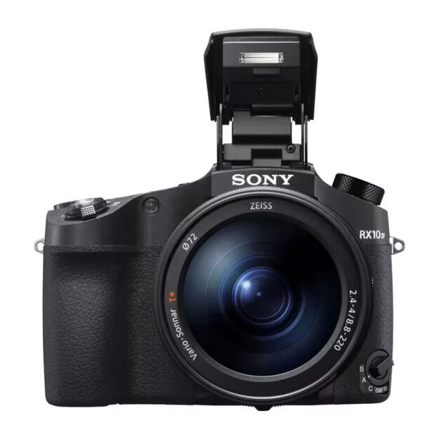 Цифровая фотокамера Sony Cyber-shot DSC-RX10M4