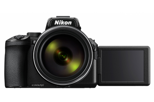 Цифровой фотоаппарат Nikon Coolpix P950